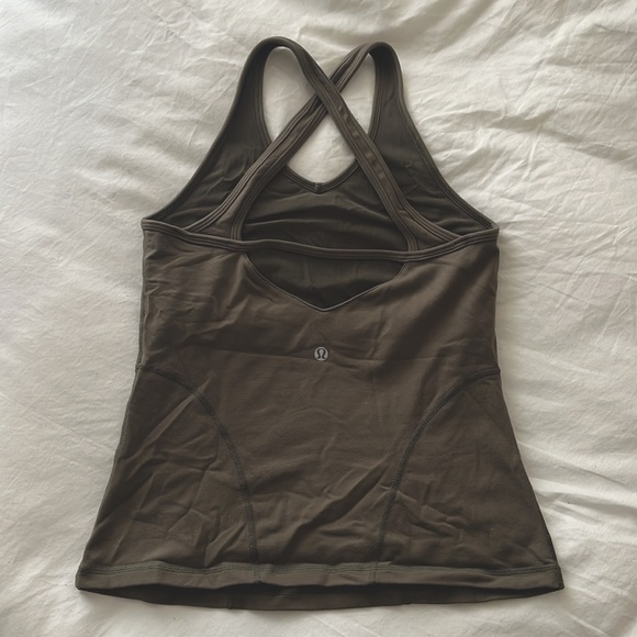 Lululemon Cross-Back Tank Top - Picture 4 of 7